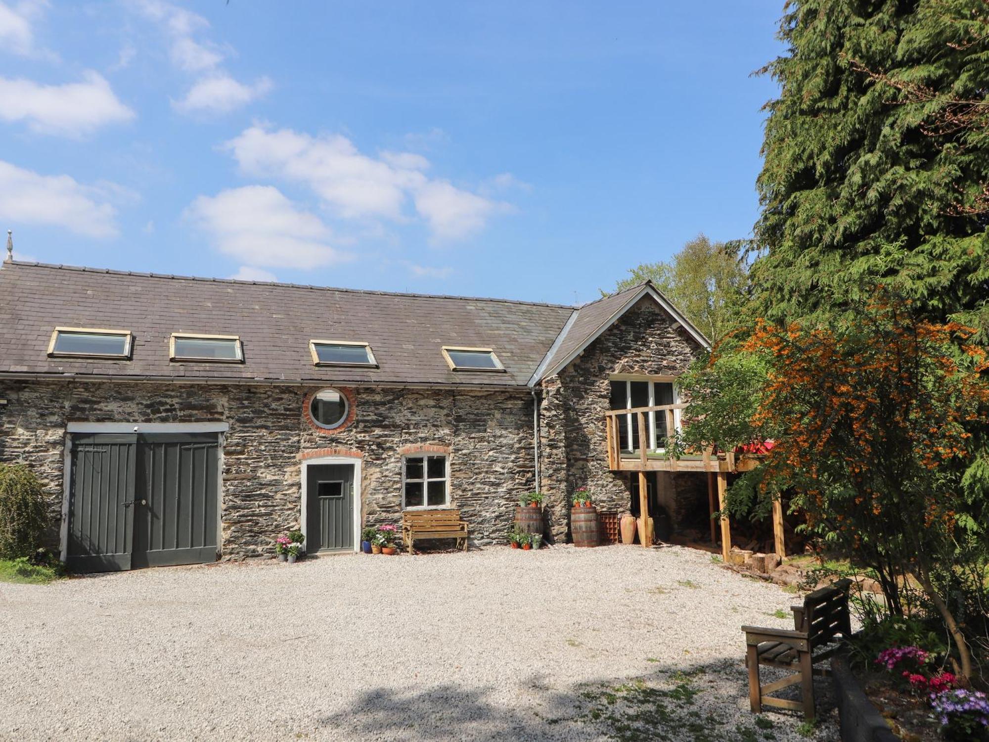 Вилла The Coach House Лланголлен Экстерьер фото